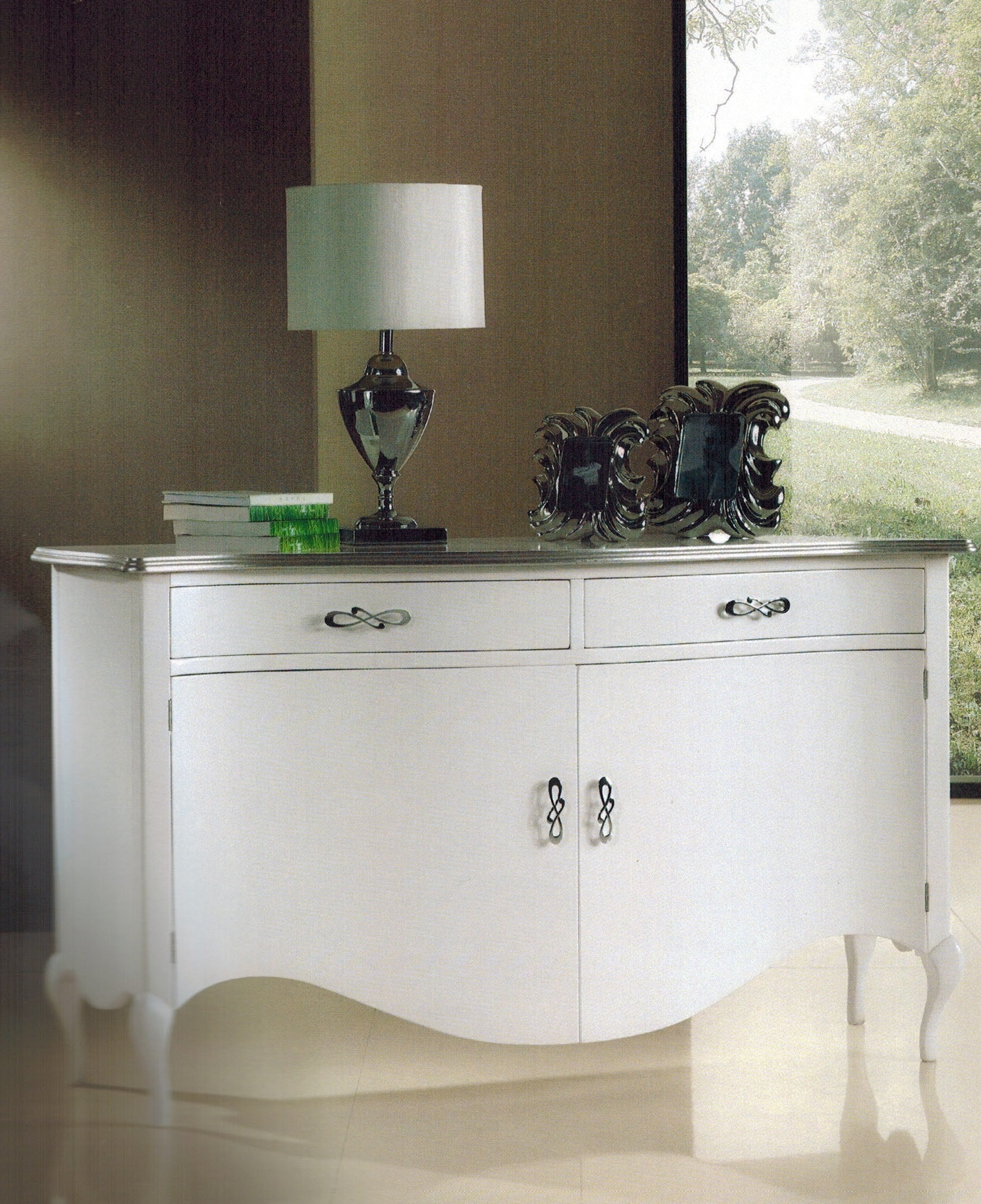 Credenza